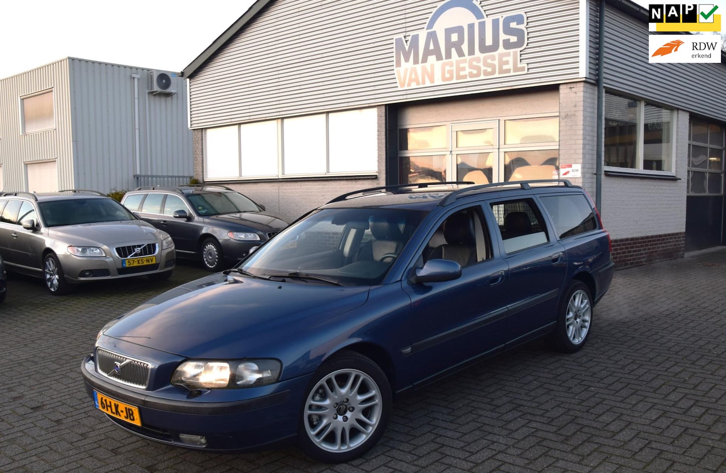 Volvo V70 - 2.3 T-5 Automaat 250 pk - AutoWereld.nl