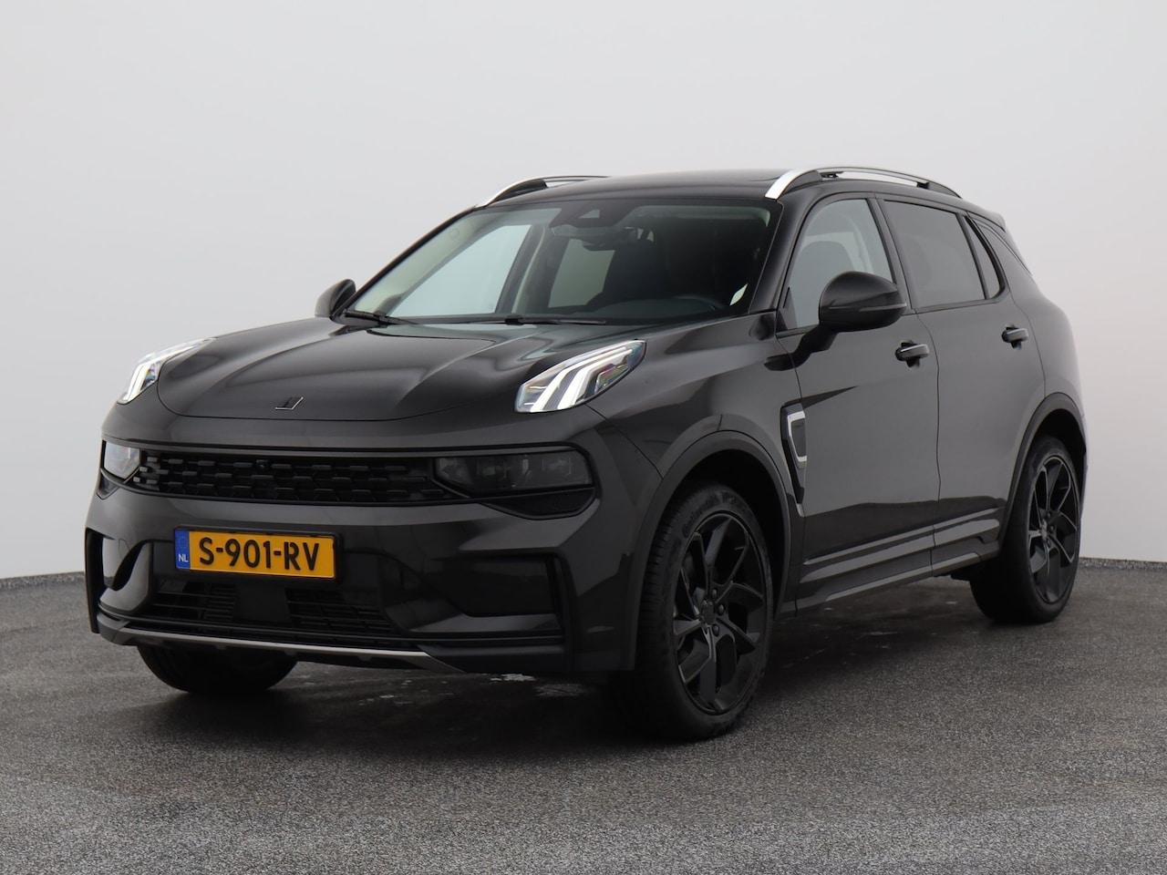 Lynk & Co 01 - 1.5 Plug-in Hybrid | 360° | BLACK | NLD AUTO - AutoWereld.nl