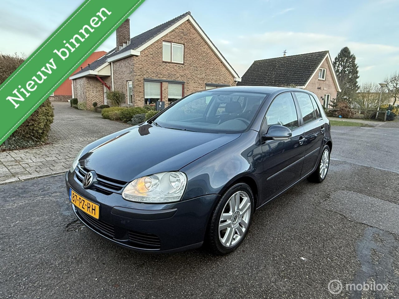 Volkswagen Golf - 1.6 FSI Sportline 1.6 FSI Sportline - AutoWereld.nl