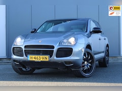 Porsche Cayenne - 4.5 Turbo, Luchtvering, Leder, Trekhaak, Bose Audio, Sportuitlaat, Boekjes volledig erbij