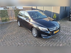 Mercedes-Benz B-klasse - 180 Ambition - AUTOMAAT- NAVIGATIE