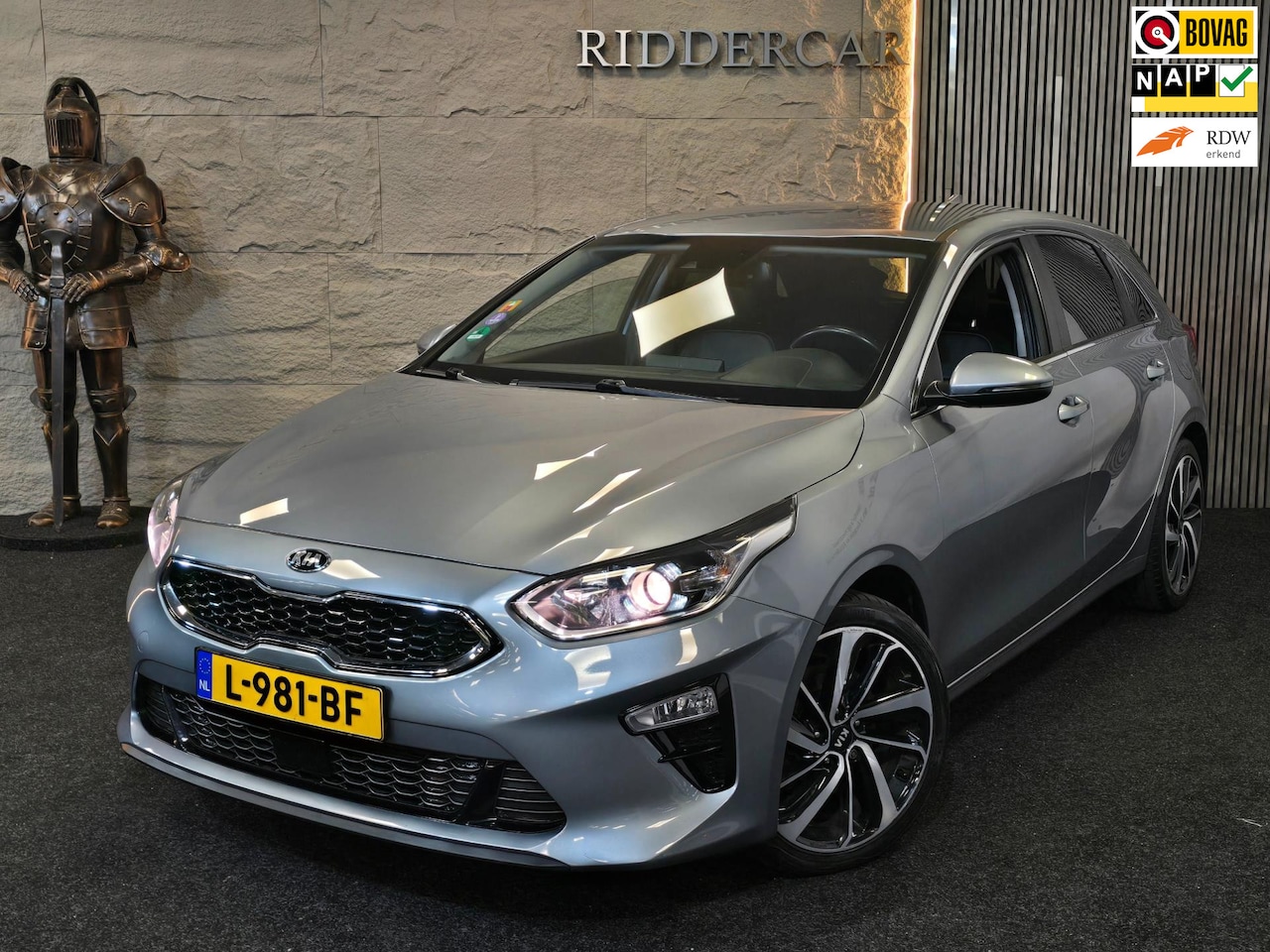 Kia Cee'd - Ceed 1.5 T-GDi DynamicPlusLine|GARANTIE|NAP|2E EIG|CRUISE|STOELVERW|NAVI - AutoWereld.nl