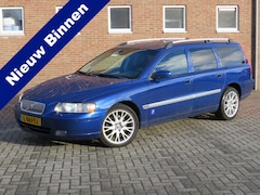 Volvo V70 - 2.5T Ocean Race Automaat * Goed onderhouden * Camera * Carplay Android * Half Leder