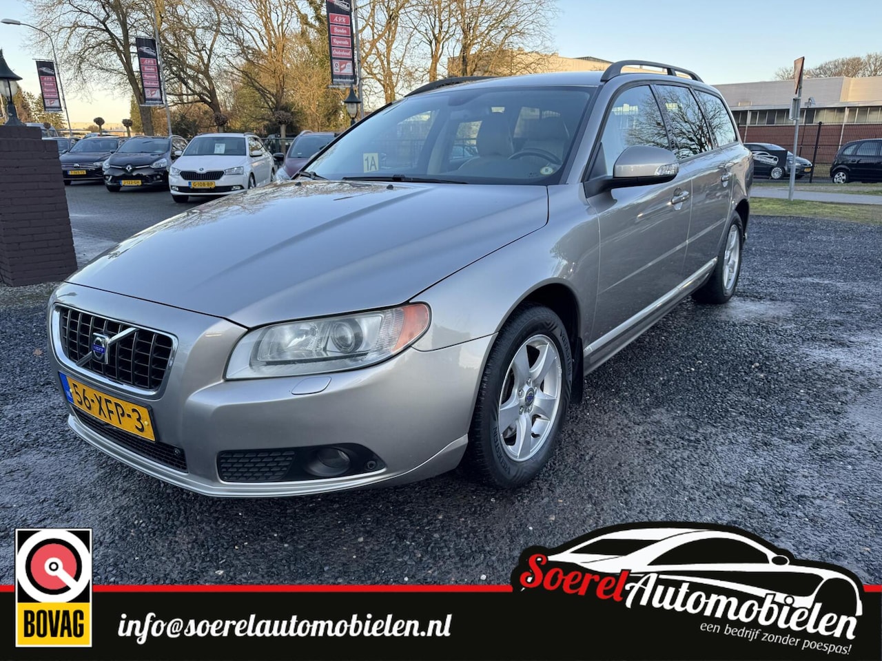 Volvo V70 - 2.4 D5 Kinetic 2.4 D5 Kinetic - AutoWereld.nl