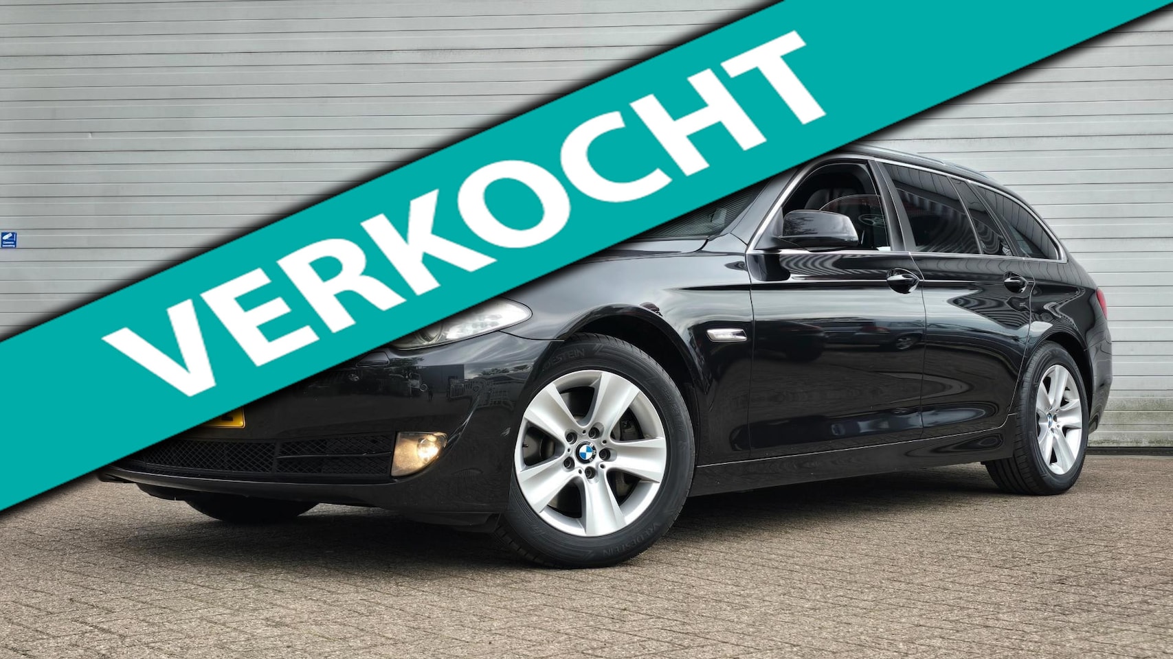BMW 5-serie Touring - 530d High Executive F11 3.0D 6Cil - Volledig Dealeronderhouden - Nieuwstaat! - AutoWereld.nl