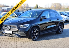 Mercedes-Benz GLA-Klasse - 250e AUT8 AMG Line NIGHT PAKKET PANORAMADAK MEMORY SFEER CARPLAY KEY-LESS GO