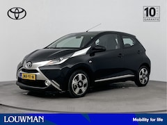 Toyota Aygo - 1.0 VVT-i X-Joy X-Shift Automaat | Climate Control | Parkeercamera |