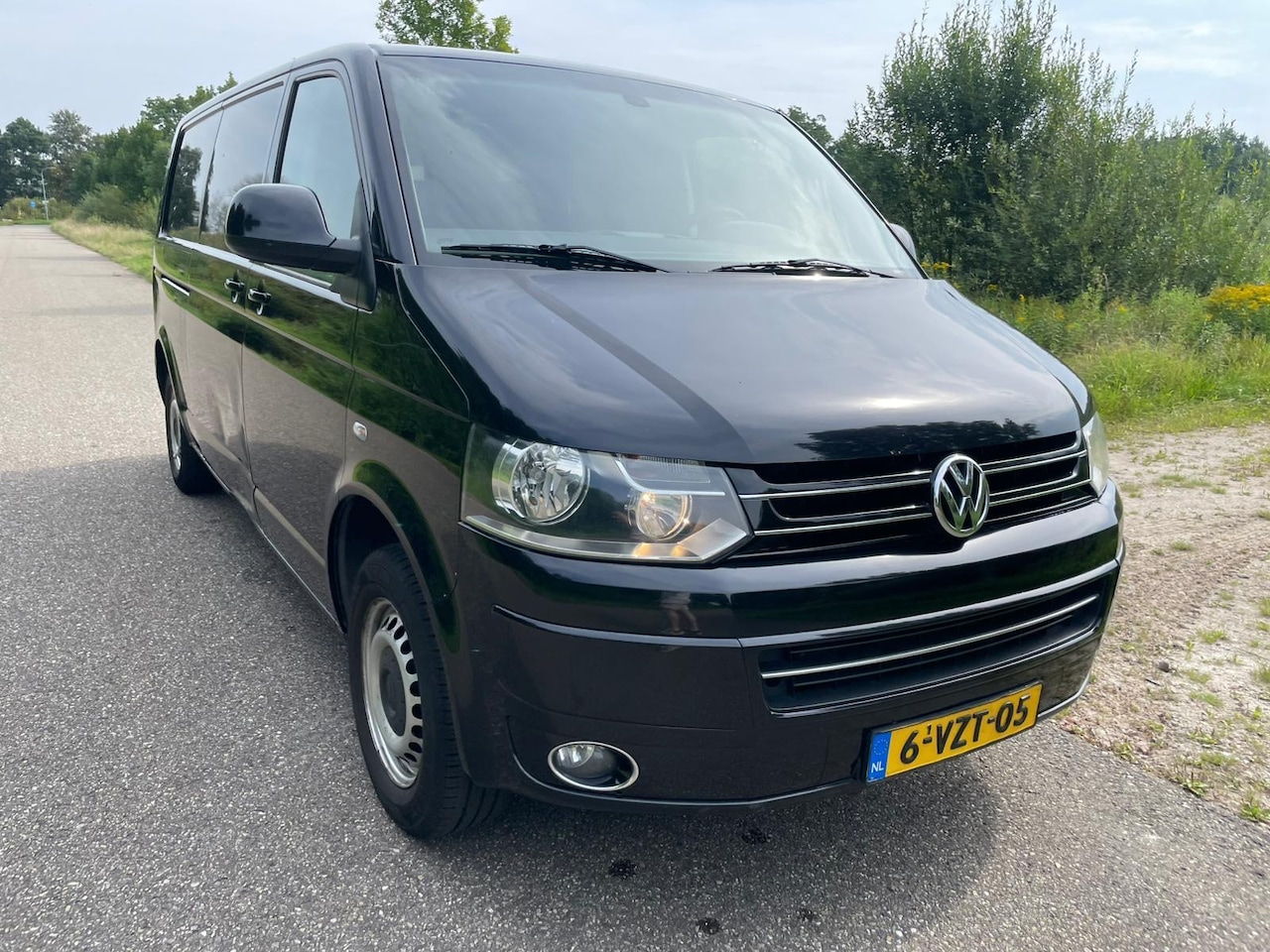 Volkswagen Transporter - 2.0 TDI L2H1 DC Comfortline 2.0 TDI L2H1 DC Comfortline - AutoWereld.nl