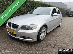 BMW 3-serie - 330i Executive