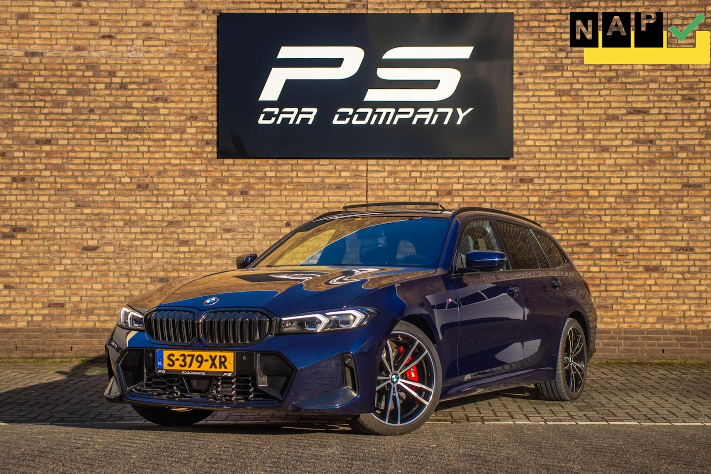 BMW 3-serie Touring - 320i M Sport 320i M-Sport, Orig. NL, Pano, Leder, ACC - AutoWereld.nl