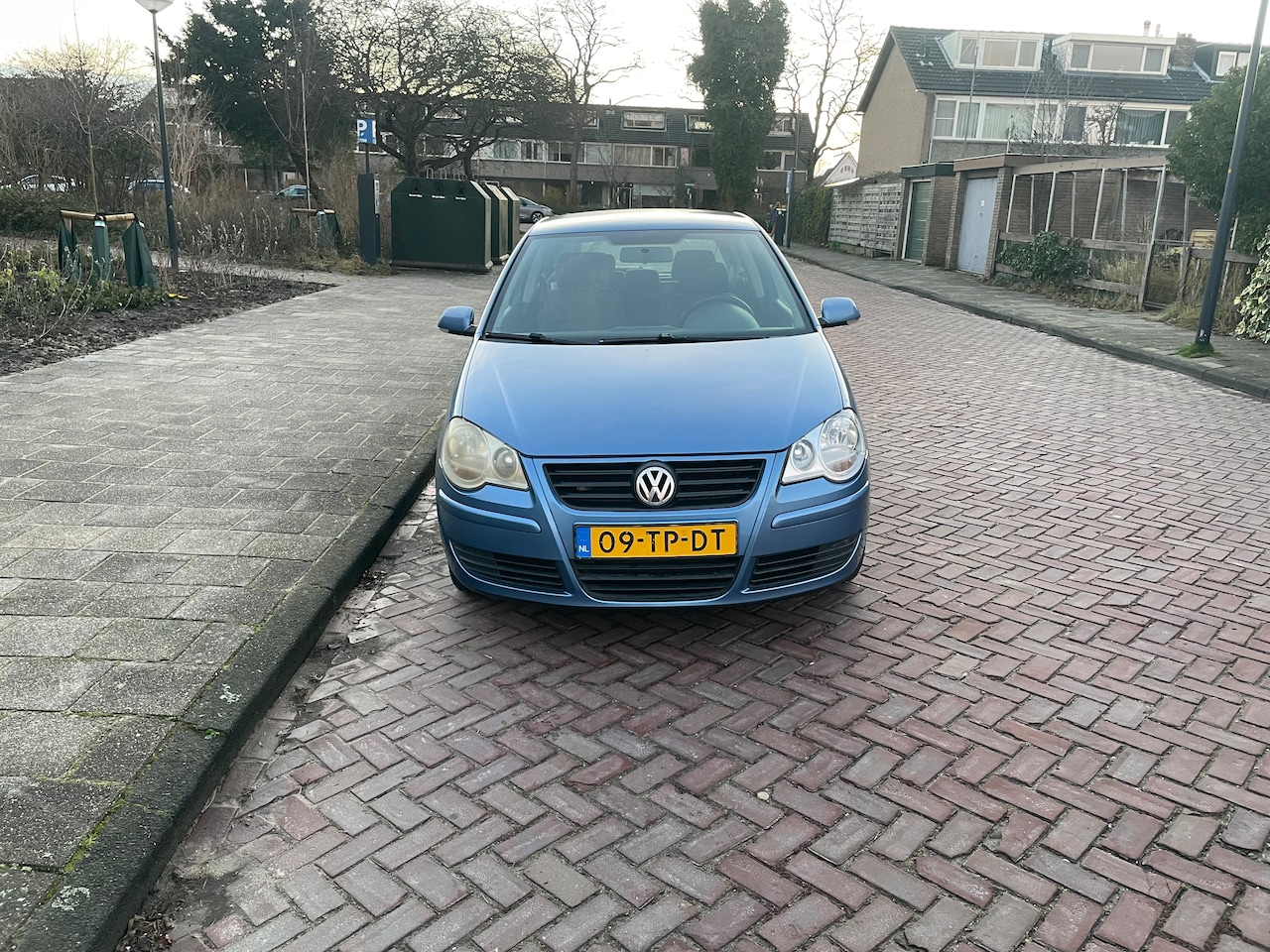 Volkswagen Polo - 1.2 Optive - AutoWereld.nl
