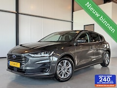 Ford Focus - 1.0 EcoBoost Hybrid Titanium|Navi|CarPaly|ECC|