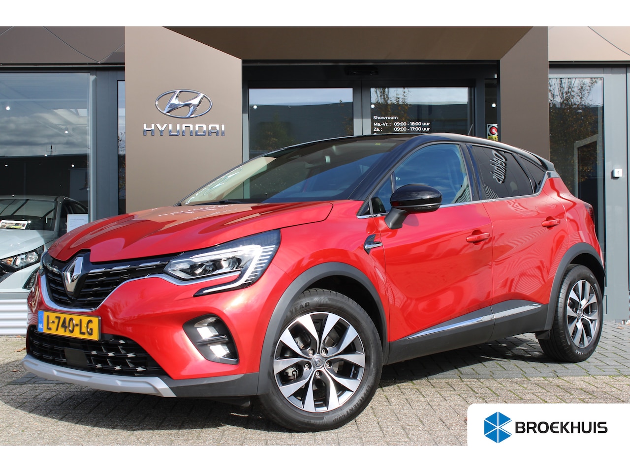 Renault Captur - 1.0 TCe 100 Intens | Airco (automatisch) | Cruise control | Navigatie Factory - AutoWereld.nl