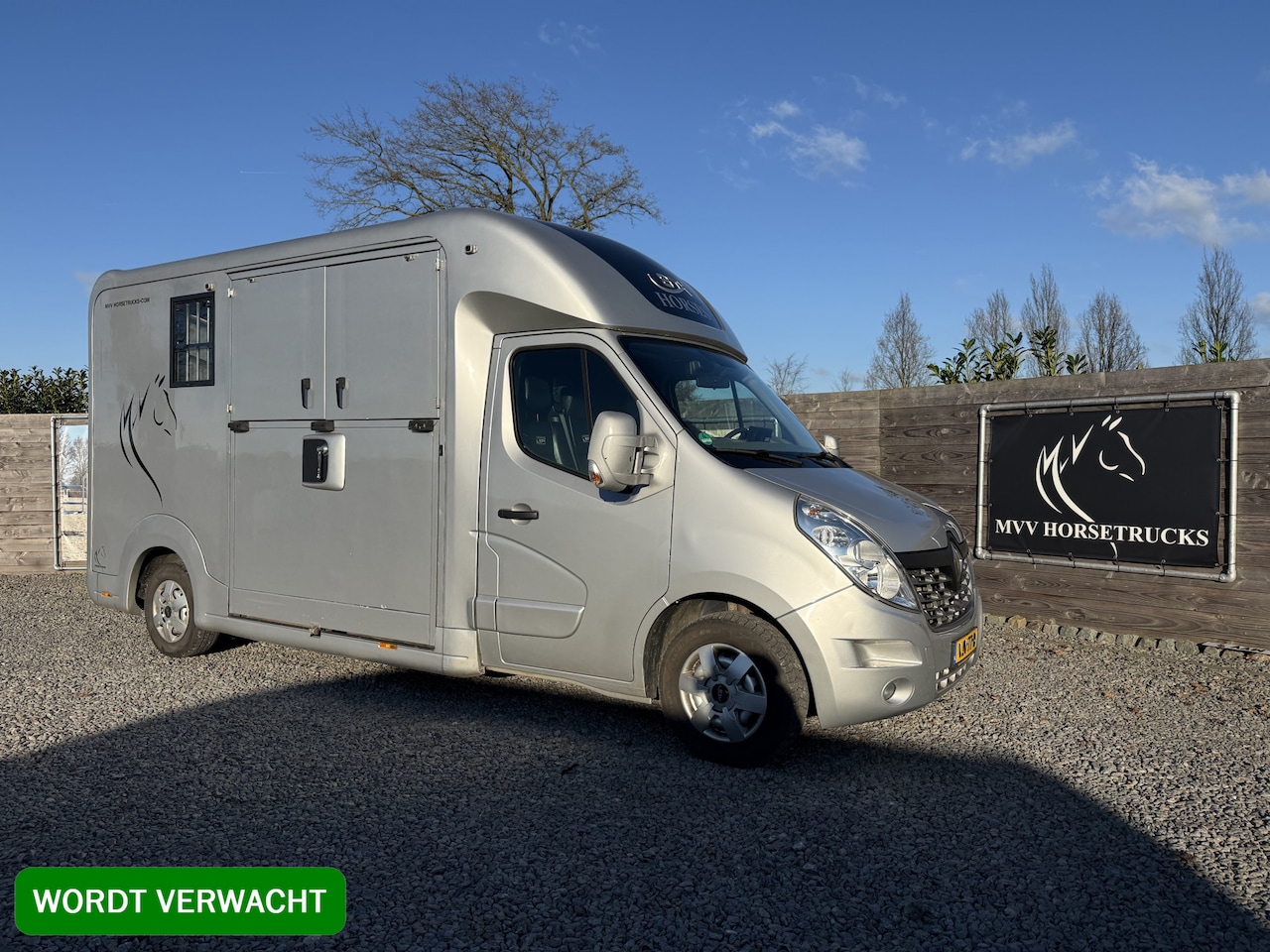 Renault Master - PAARDENWAGEN | HORSETRUCK | STX | STALLION 3XL | 2015 | HENGST | AUTOMAAT | 3-SEAT | 138.5 - AutoWereld.nl