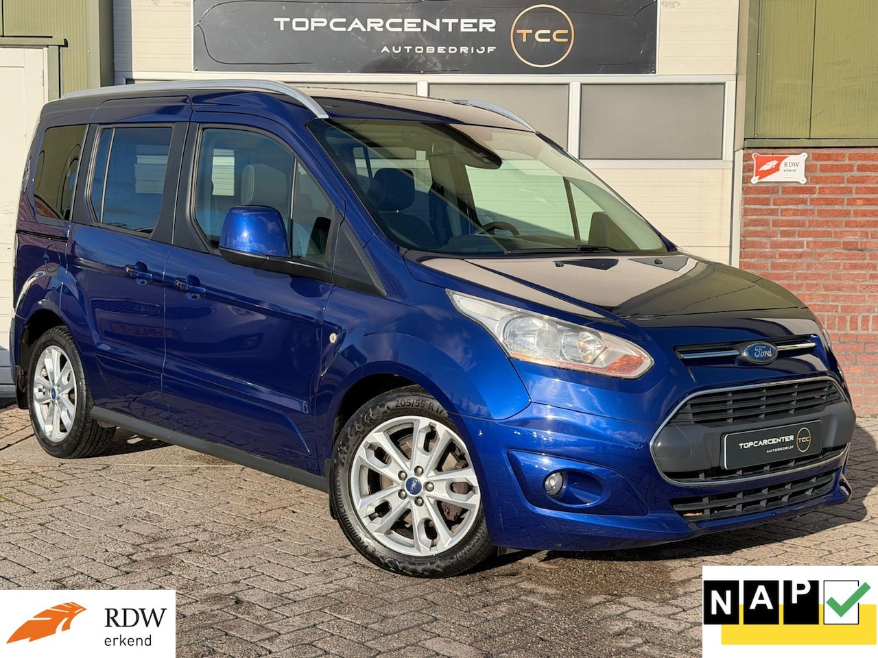 Ford Tourneo Connect Compact - 1.0 Titanium/TREKH/PARKS/NAVI - AutoWereld.nl