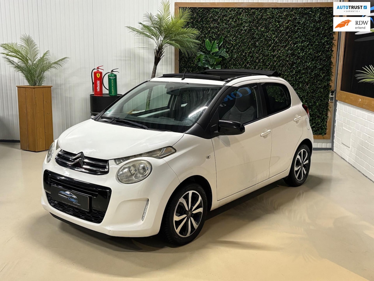 Citroën C1 - 1.0 e-VTi Airscape Shine 1.0 e-VTi Airscape Shine - AutoWereld.nl