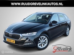 Skoda Octavia Combi - TSI 110 PK H6 B.Edition Navi Digi Cockpit Trekhaak Stoelverwarming Chroom 17"Velgen