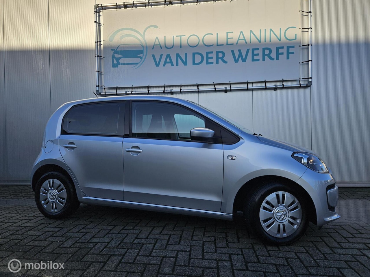 Volkswagen Up! - 1.0 Move up! BlueMotion nette Auto!! - AutoWereld.nl