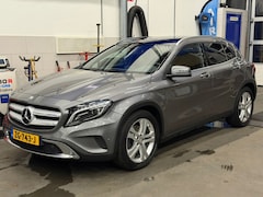 Mercedes-Benz GLA-Klasse - 250 4Matic - PANO - TREKHAAK - LEDER