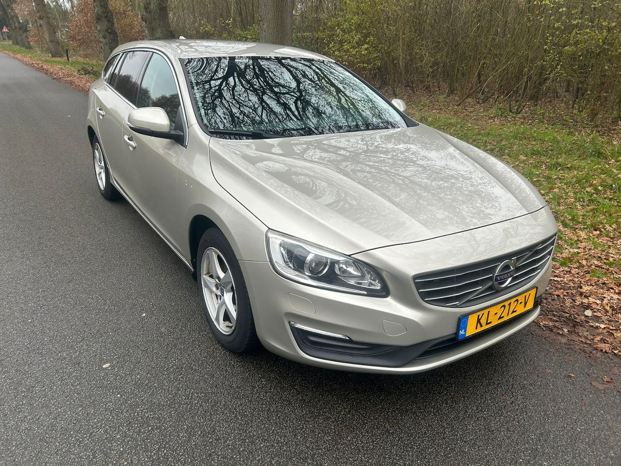 Volvo V60 - 2.0 D2 Nordic 2.0 D2 Nordic+ - AutoWereld.nl