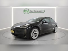 Tesla Model 3 - Long Range AWD 75 kWh | SOH ..% | Facelift | 19 Inch | Trekhaak | Autopilot | Dual Motor |