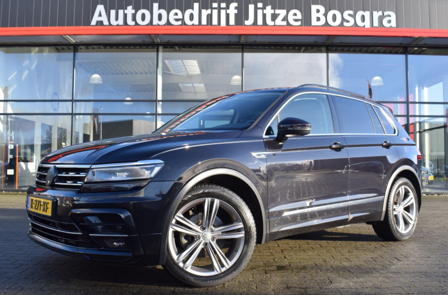 Volkswagen Tiguan - 1.5 TSi Automaat Highline R-Line LED | Carplay | Sportstoelen | Virtual | Full Map Navi | - AutoWereld.nl
