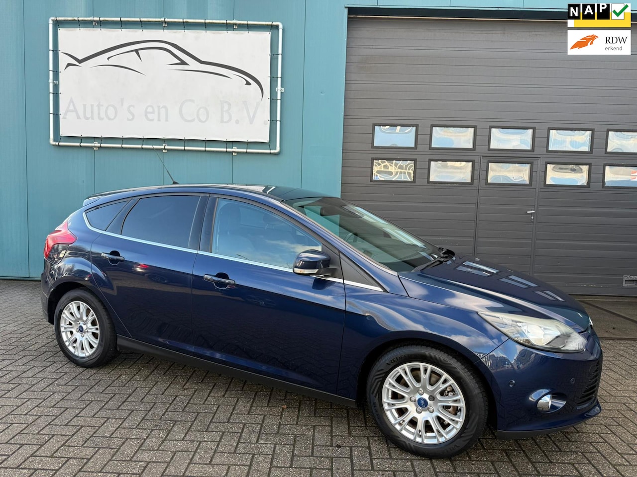Ford Focus - 1.6 EcoBoost Titanium 5-deurs Clima Cruise Navigatie Parkpilot 16"Lm velgen - AutoWereld.nl
