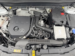Mercedes-Benz GLB - 200 Luxury Line 163PK Turbo