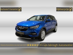 Opel Grandland X - 1.2 Turbo Business Executive |Trekhaak|Keyless|2x PDC|Camera|Leer