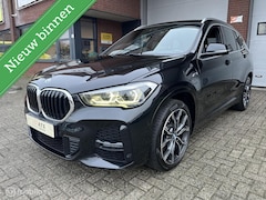 BMW X1 - xDrive25e High Executive M-PAKKET*CAMERA*ACC*HUD*PDC