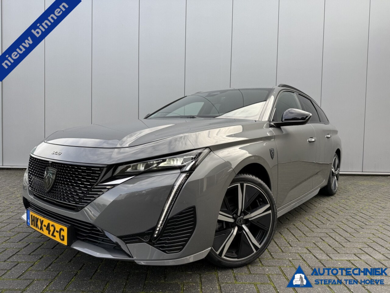 Peugeot 308 SW - 1.2 PureTech NIEUWJAARSAANBIEDING GT Apple Carplay Automaat - AutoWereld.nl