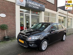Ford Focus - 1.8 Titanium Flexi Fuel|Trekhaak|Cruise Ctrl|Climate Ctrl