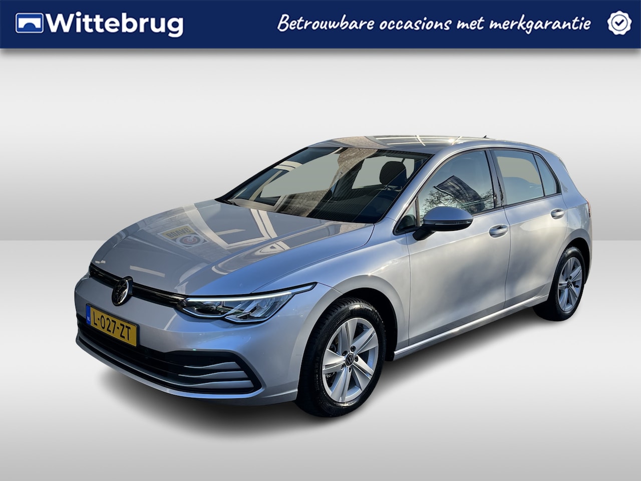 Volkswagen Golf - 1.0 TSI Life / APP CONNECT/ PARK. SENSOREN V+A/ CAMERA/ DIGITAL DASHBOARD/ ADAPT. CRUISE/ - AutoWereld.nl