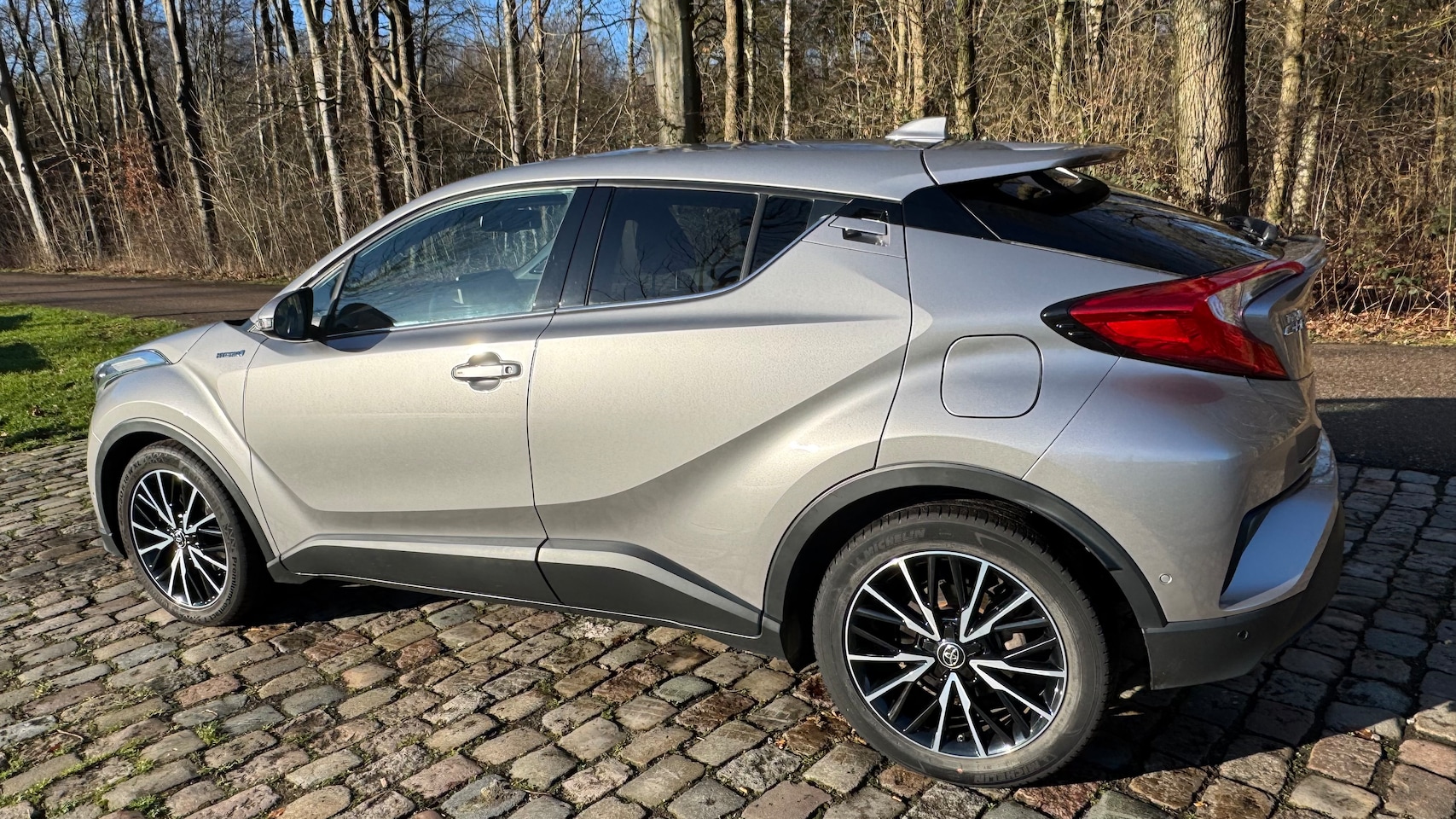 Toyota C-HR - 1.8 Hybrid Executive - AutoWereld.nl