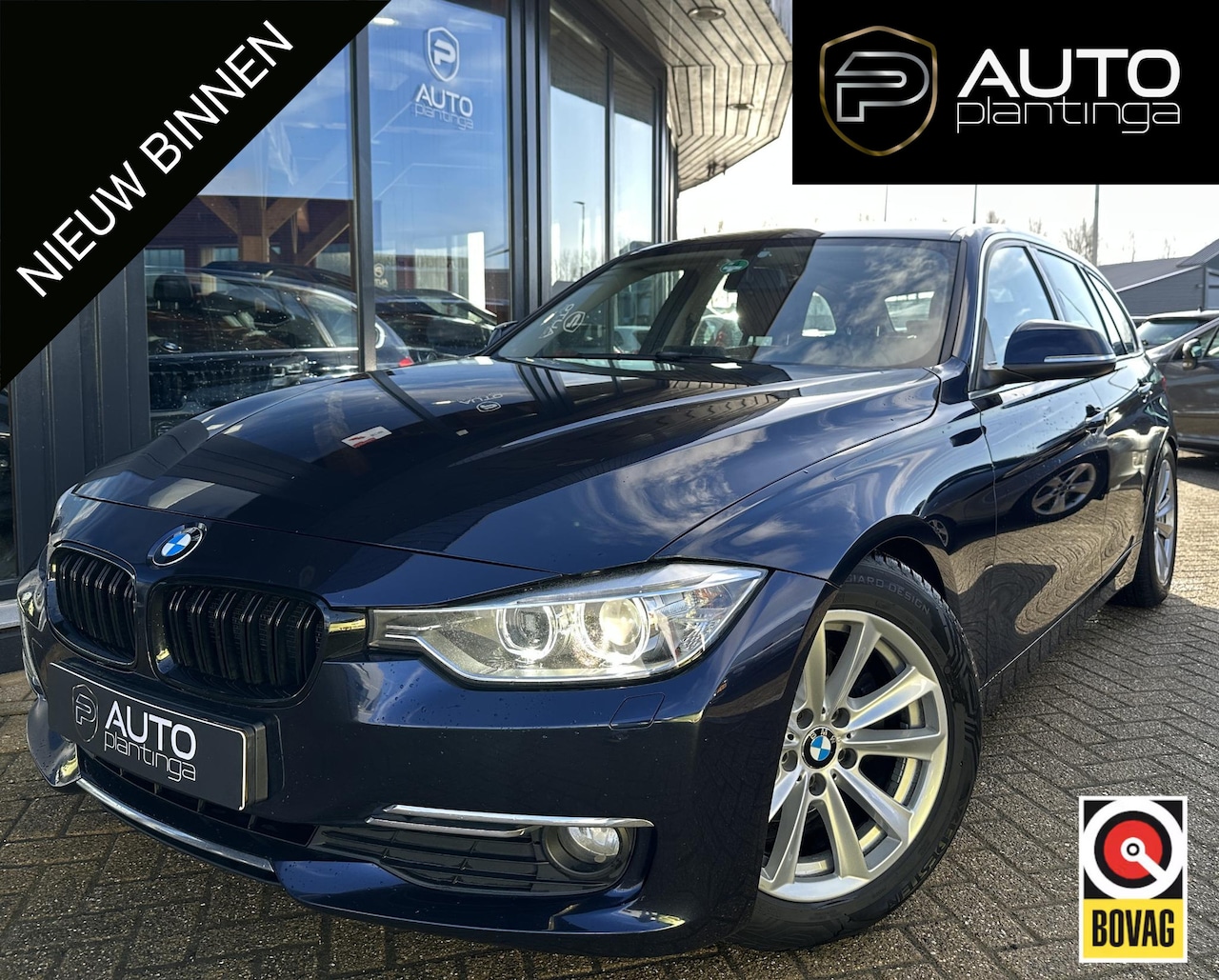 BMW 3-serie Touring - 320d Upgrade Edition | UNIEKE NETTE STAAT | Leer | Stoelverwarming | Parkeersensoren Voor - AutoWereld.nl
