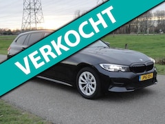 BMW 3-serie Touring - 318d High Executive Full LED I ECC I LEER I NAVIG