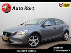 Volvo V40 - 2.0 T2 Momentum | Trekhaak | Stoelverwarming | Lichtmetalen velgen