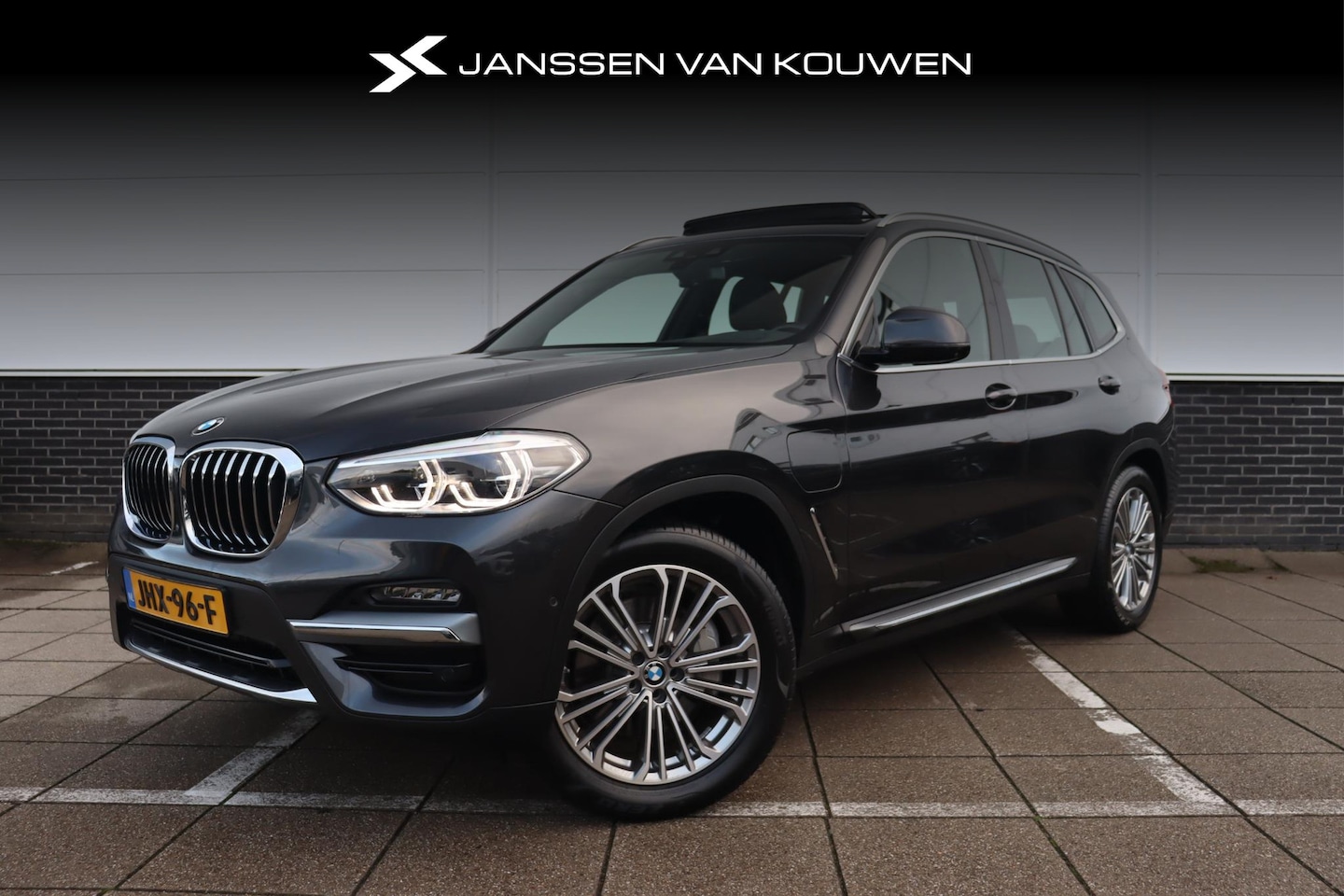 BMW X3 - xDrive30e High Executive * Luxury Line * Panoramadak * Memory * HiFi * Head-Up * 360 Camer - AutoWereld.nl