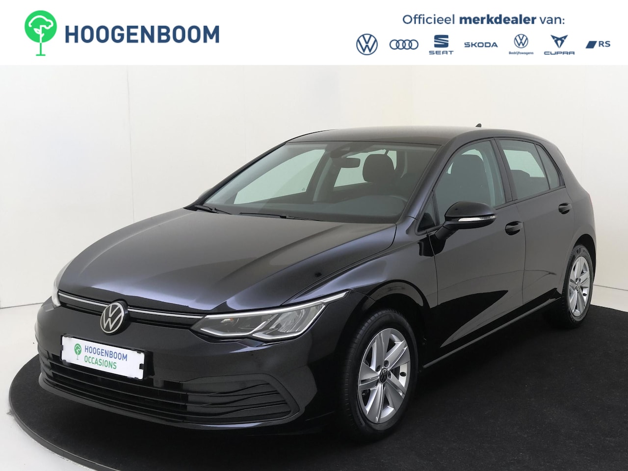 Volkswagen Golf - 1.0 TSI Life | Navigatie | Adaptieve cruise control | Parkeersensoren | Draadloze telefoon - AutoWereld.nl