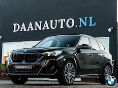 BMW X1 - sDrive18i M Sport Pano HK 360Camera Keyless