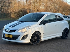 Opel Corsa - 1.4-16V OPC uitvoering