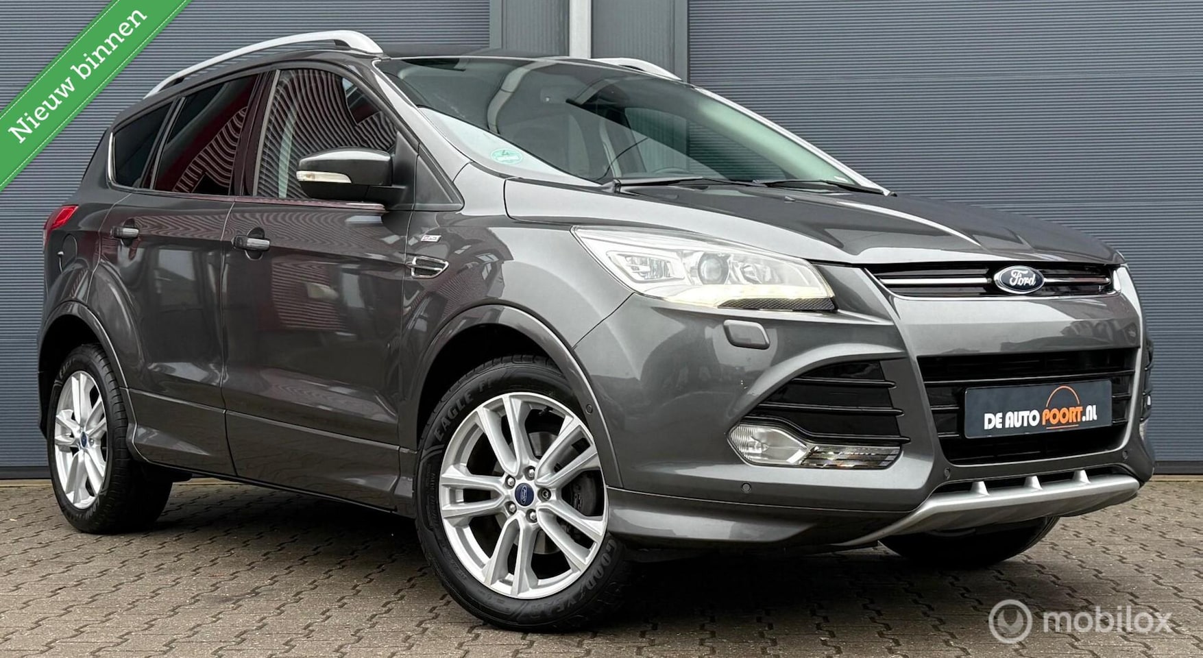 Ford Kuga - 1.5 Titanium ST-line Clima/Cruise/PDC/Elektr.pakket - AutoWereld.nl