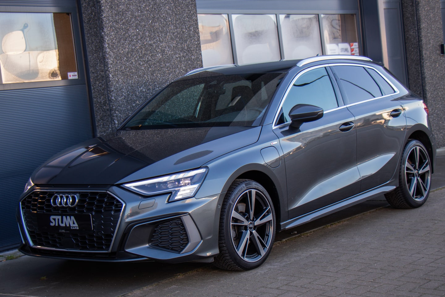 Audi A3 Sportback - 45 TFSI e S edition Competition | BTW | S-Line | Matrix LED | Keyless | Camera | Virtual | - AutoWereld.nl