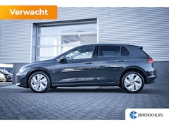 Volkswagen Golf - Life Edition eHybrid | 'App-Connect' draadloze smartphone integratie | Achterbank in ongel