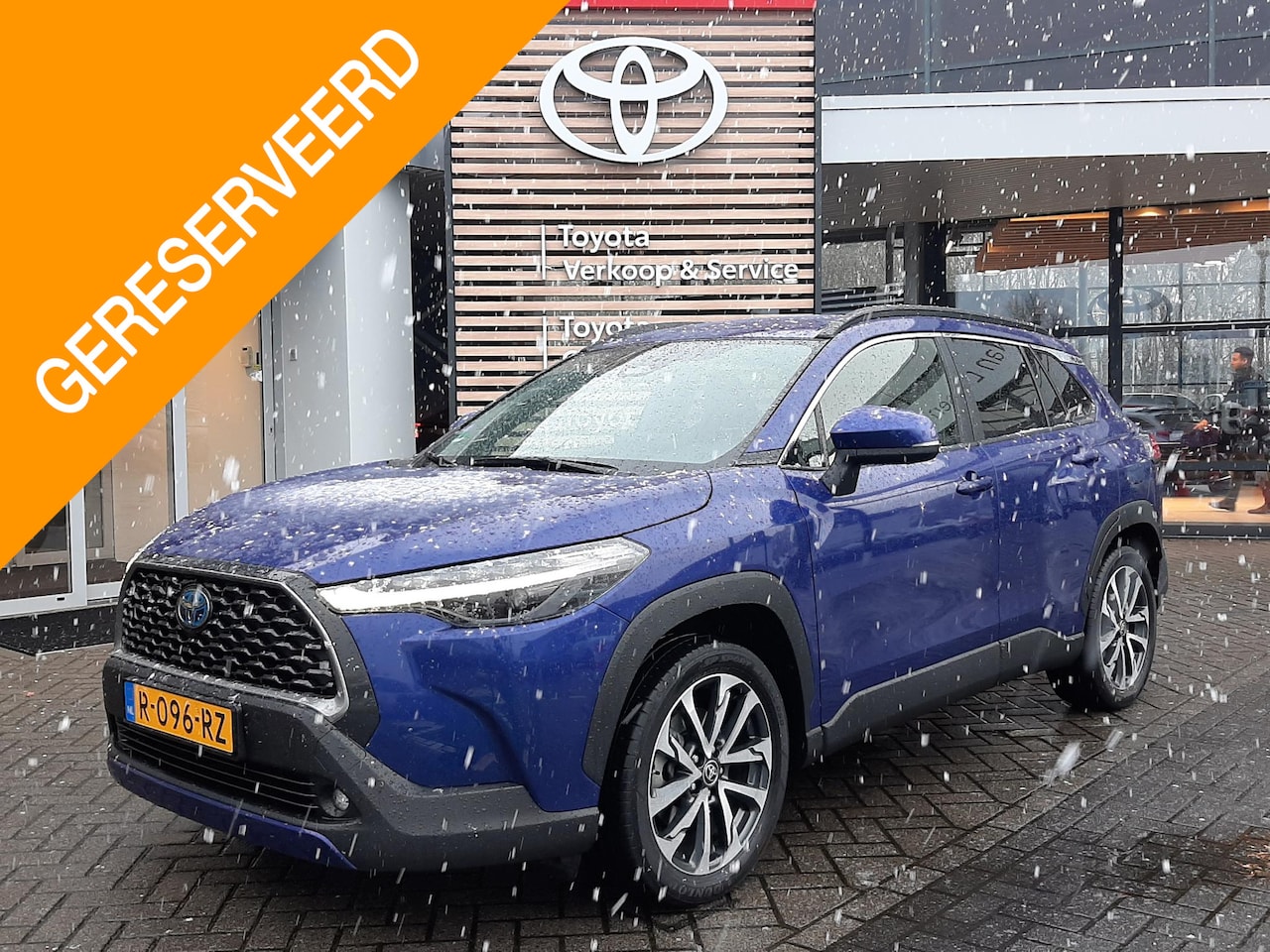 Toyota Corolla Cross - 2.0 High Power Hybrid First Edition NL-AUTO NL-AUTO ELEK-KLEP PARK-SENSOREN BLINDSPOT STOE - AutoWereld.nl