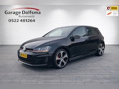 Volkswagen Golf - 2.0 GTI-PANO-LEER-CAMERA-18"-Fender sound