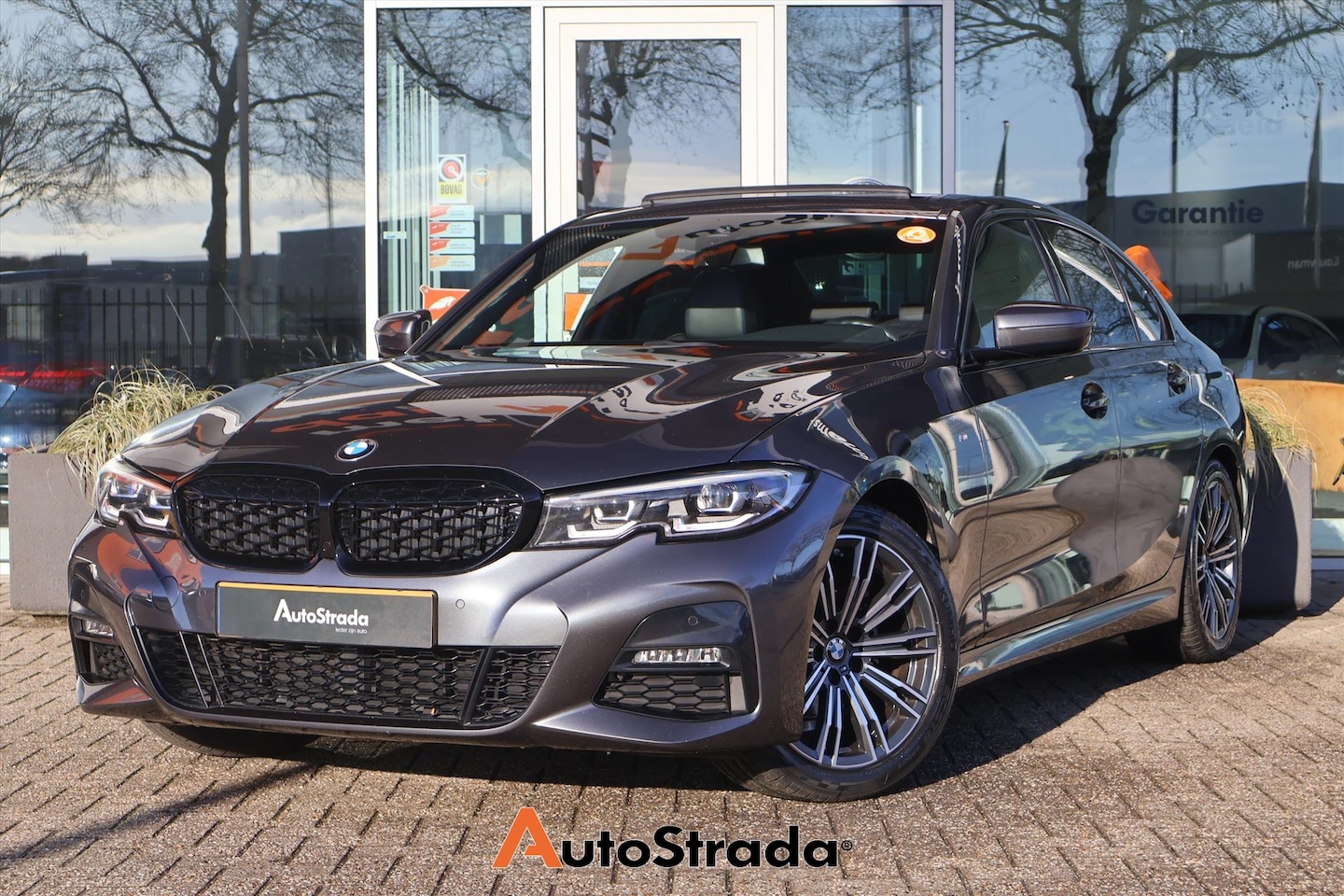 BMW 3-serie - (g20) 318i M-Sport 156pk | Cruise | Climate | Navigatie | Sfeer | Carplay | Virtual | Pano - AutoWereld.nl