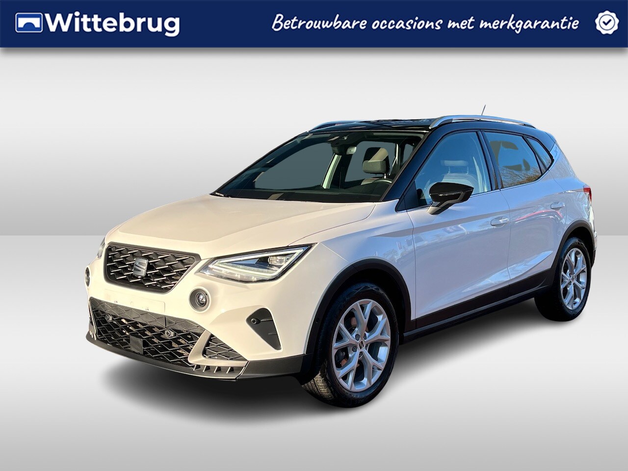 SEAT Arona - 1.0 TSI DSG FR / BEATS audio / Navigatie / Achteruitrij camera / 17'' LMV - AutoWereld.nl