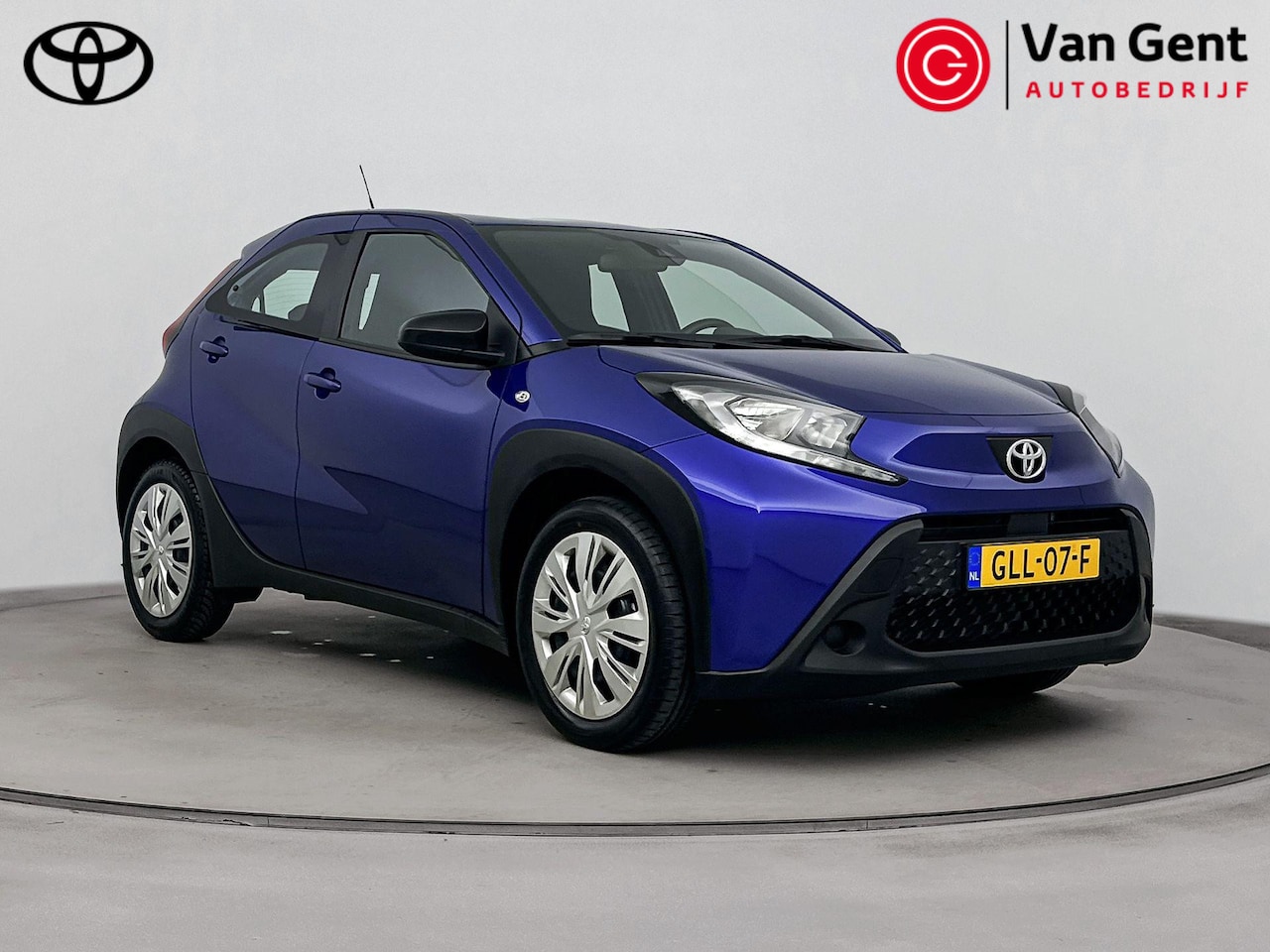 Toyota Aygo X - 1.0 VVT-i MT Play | Apple Carplay / Android Auto | Adaptive Cruise | Airco | Camera | Rijs - AutoWereld.nl