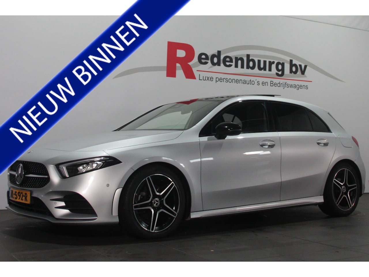 Mercedes-Benz A-klasse - 180 AMG Night Upgrade - Pano / Navi / Stoelverw. - AutoWereld.nl